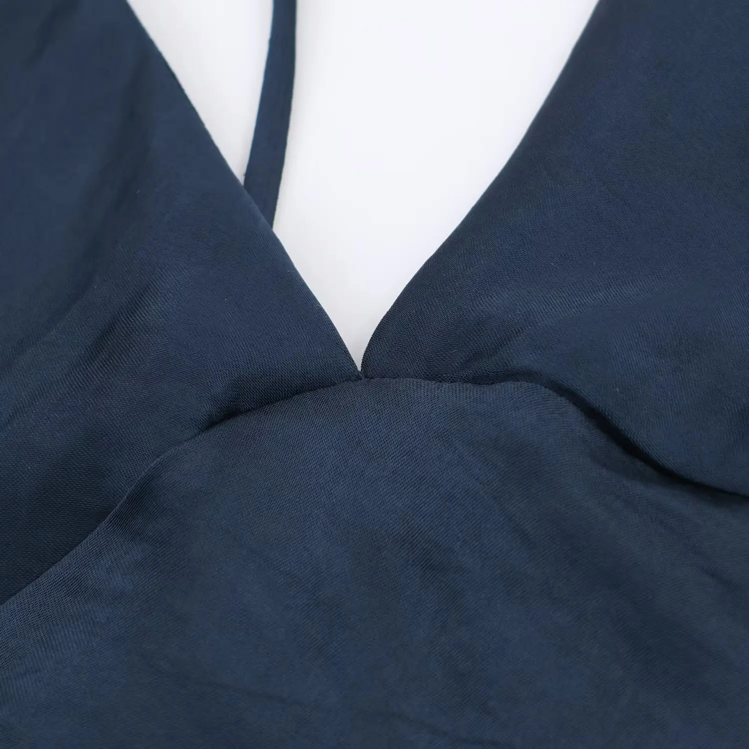 Abito lungo elegante da donna in raso nuovo estivo moda femminile abito sexy con scollo a V senza schienale abito da sera chic francese da donna