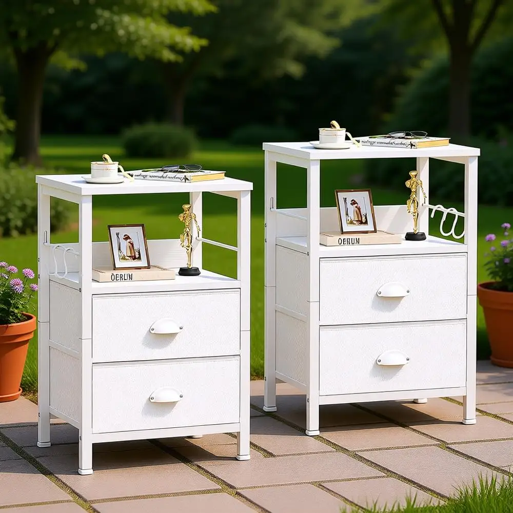 

Пара прикроватных тумбочек: тканевые ящики, крючки, открытая полка, универсальные для спальни/гостиной - белые