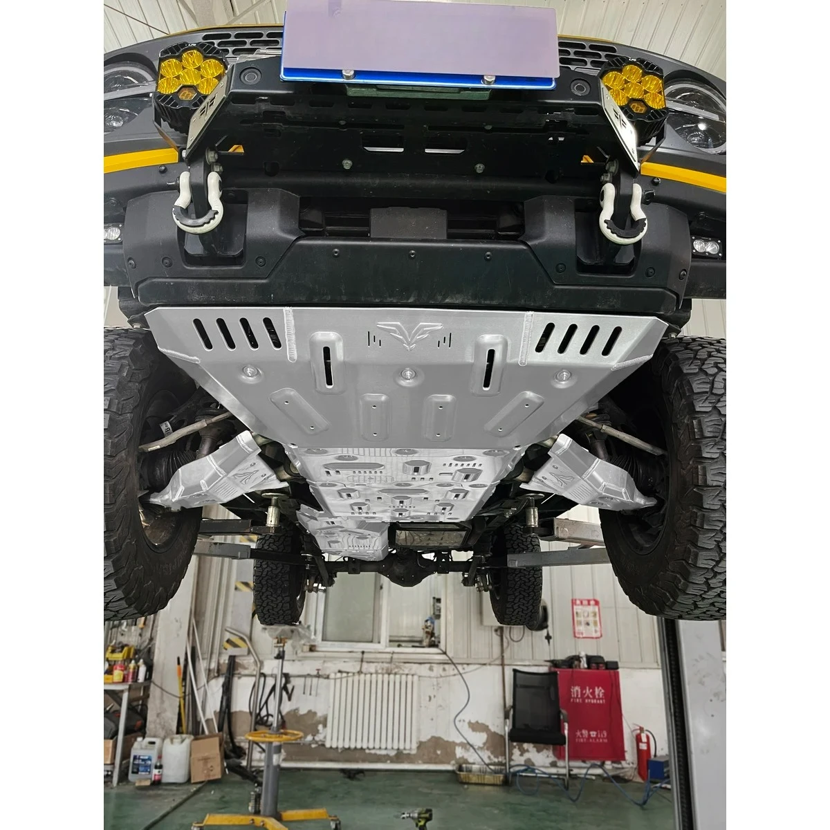 

Exclusive Production of 8mm 5mm Aluminum Magnesium Alloy Durable Bottom Plate Kit ForFord Mustang 6th Generation