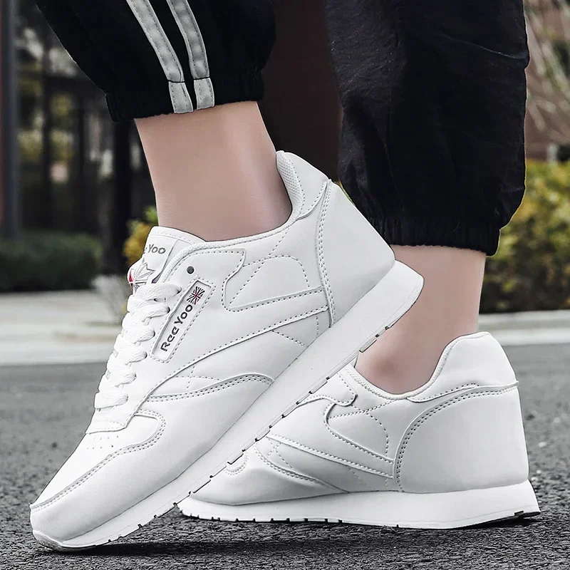 Couple Sneakers 2024 Fashion shoe Men Women Running Shoes Non Slip White Black Sport Shoes Outdoor Lace Up Walking Shoes Male