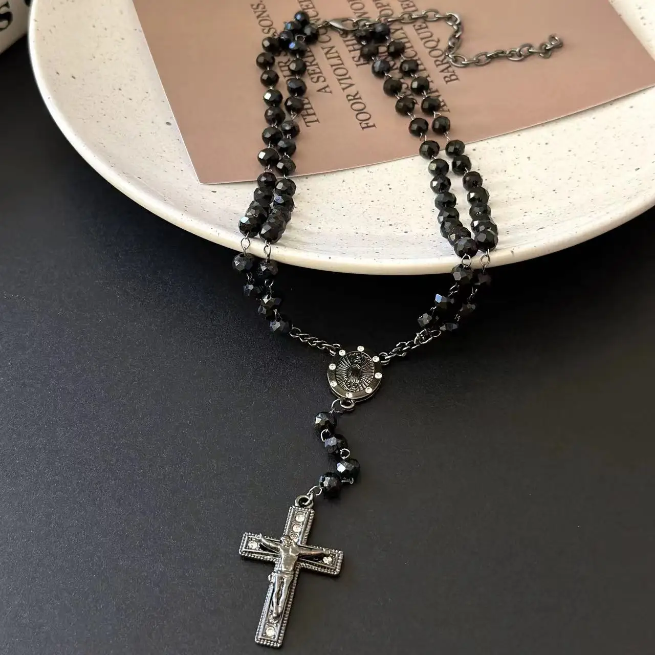 أزياء خمر الصليب مريم العذراء قلادة الصليب قلادة يسوع حبات المسبحة سلسلة