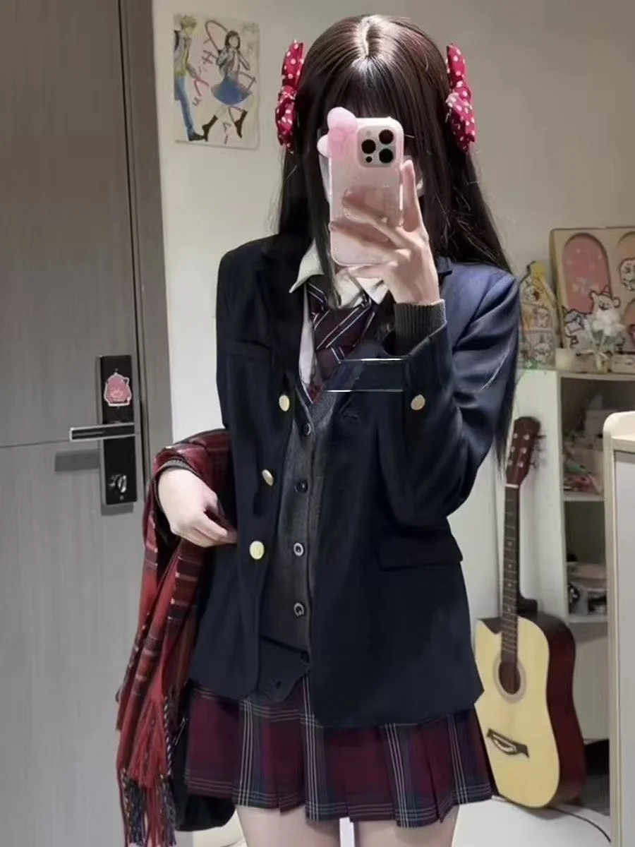 

Комплект для студенток: модный вязаный кардиган-жакет и короткая юбка в стиле школьной формы JK, длина до плеч