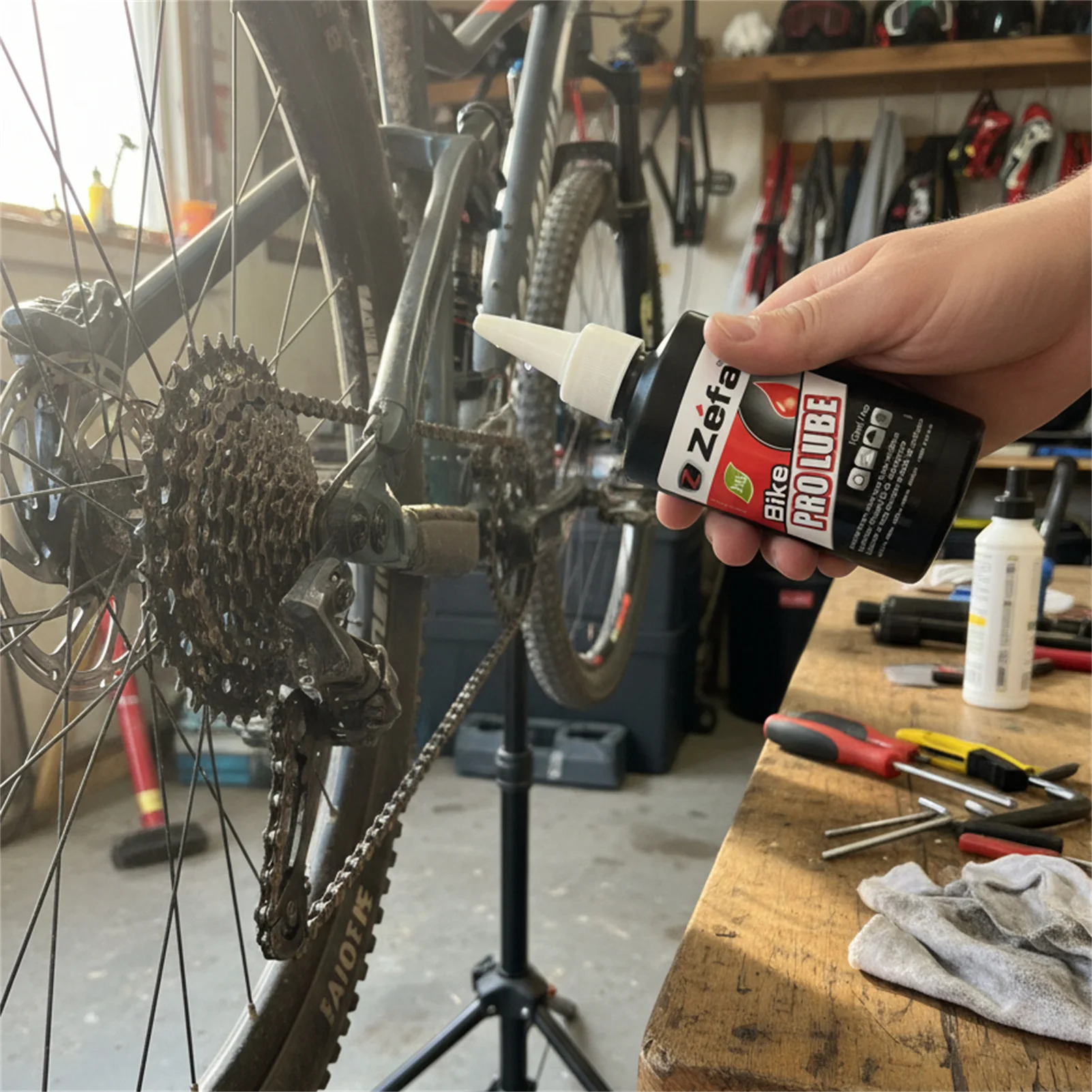 

125ml Bicycle Lubricant Rust Proof Dust-proof Lubricating Oil For Mountain Road Bike Practical Outdoor Cycling Repair Accessory