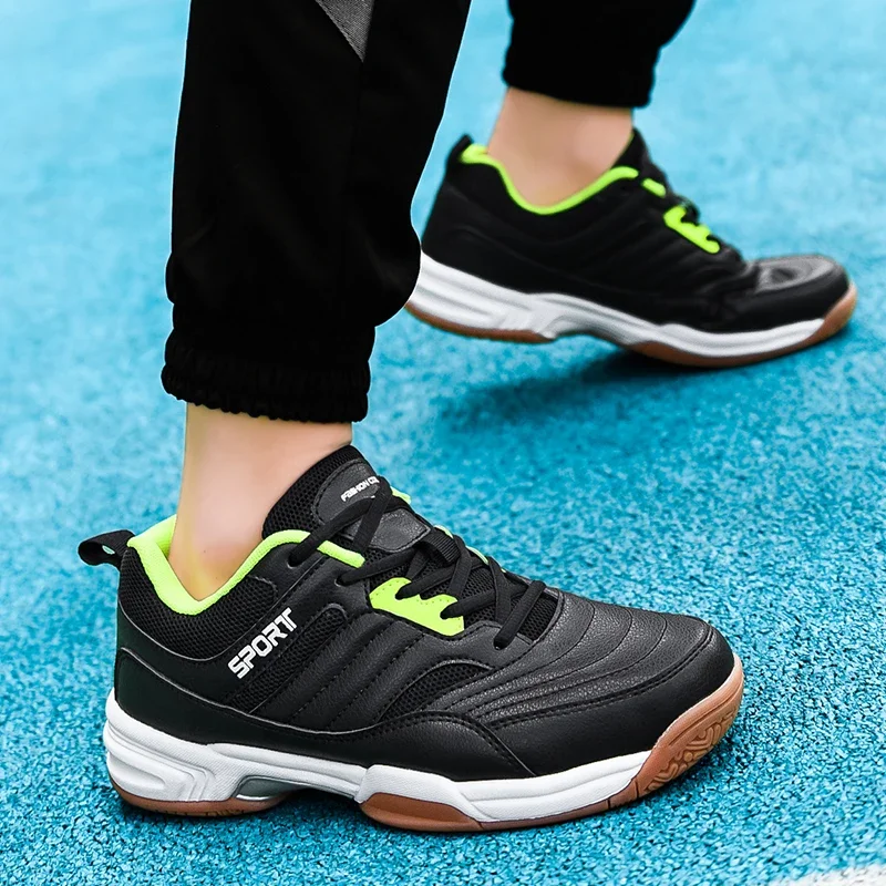 Baskets de badminton légères et confortables pour hommes, chaussures d'entraînement de tennis de table, baskets de volley-ball rouges, C988, grande taille 45, 46