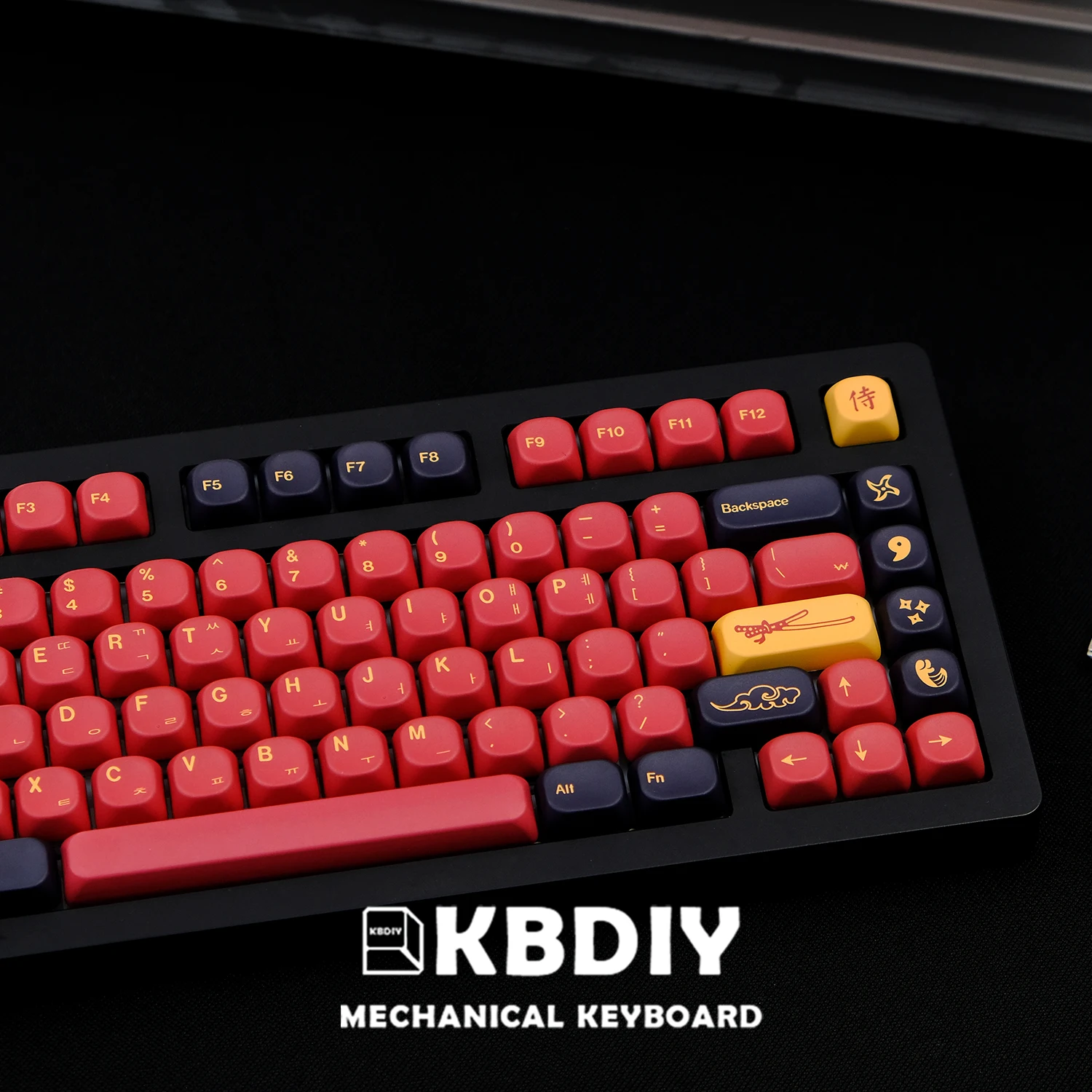 Imagem -06 - Samurai Vermelho Samurai Keycap Jogo de Teclado Mecânico mx Switch Keys Caps para Gmk67 75 61 68 980 Koa Perfil Pbt 130 Keys Set