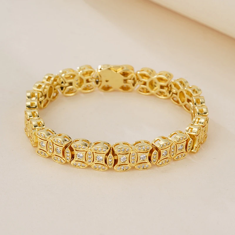 

Ретро инкрустация полные бриллиантовые медные монеты браслеты для женщин модные и высококачественные классические полые браслеты банкетные украшения