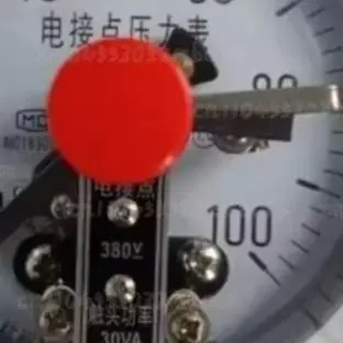 YXC100 High-Pressure Oil Press Electric Contact Gauge 0-100MPA Upper Limit 30VA - Industrial Pressure Measurement Tool