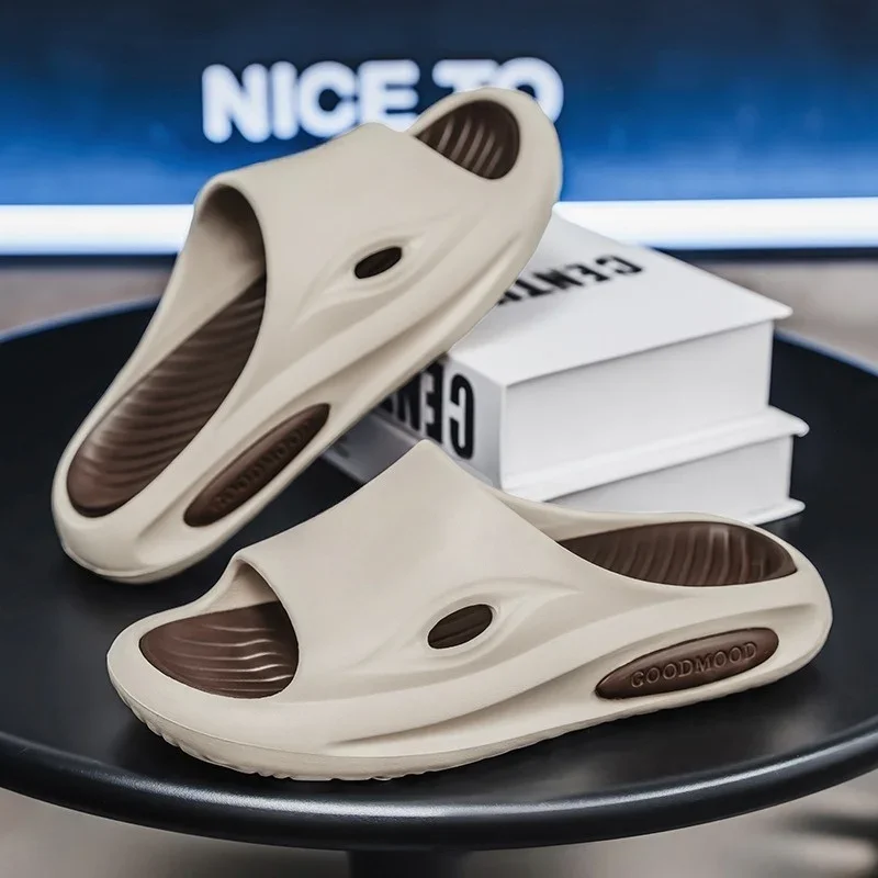 Summer Men's Slippers Home Beach Color Block Lightweight Casual Large-sized Personalized Anti-slip Silent Soft-soled Sandals