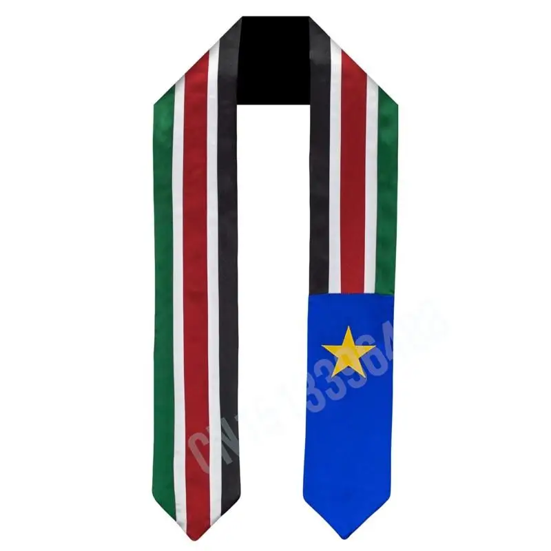 ผ้าพันคอธงชาติซูดานใต้ ลายพิมพ์ด้านบน สำหรับงานรับปริญญา ผ้าคลุมไหล่สำหรับนักศึกษาต่างชาติ ผู้ใหญ่ ใช้ได้ทั้งชายและหญิง อุปกรณ์เสริมสำหรับงานปาร์ตี้