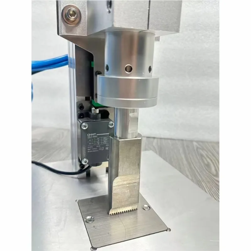 Ultrasonic Spot Welding Machines For Welding Fabrics Non-woven Materials And Webbing Available In Portable And Benchtop Models