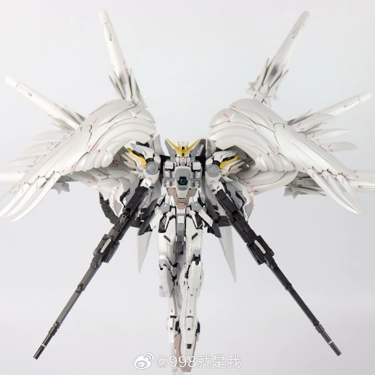 DABAN 8827 MG 1/100 Wing Fighter Zero EW Snow White Action Figure XXXG-00W0 Assembly Children Toys Room Decoration Birthday Gift