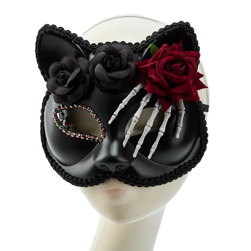 

Венецианская вечеринка, маскарад, готический скелет, рука, красная роза, декоративная полумаска, темная маска на Хэллоуин, кошка, девушка, уход, черный пластик