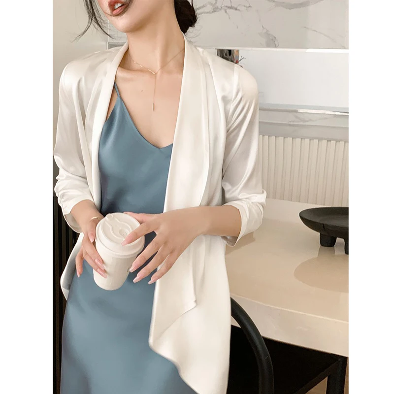 

Модная блузка для поездок на работу, однотонные свободные топы с рукавами 3/4, женские высококачественные атласные роскошные кардиганы нестандартной формы, элегантная офисная женская рубашка
