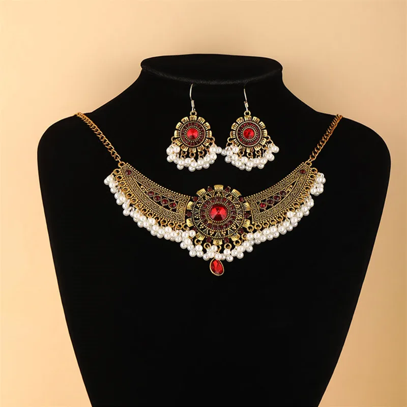Vintage Jewelry Set Rhinestone Choker Necklaces Earrings For Women Simulated Pearl Beads Tassel Wings Shaped Jewelry Sets view 3