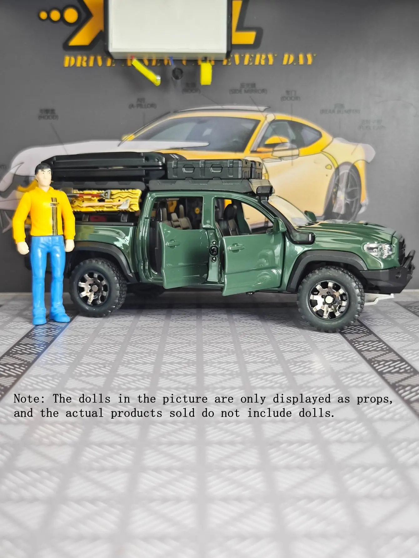 1:32 simulation Tacoma travel camping version alloy car model has sound and lighting functions doors can be opened good quality