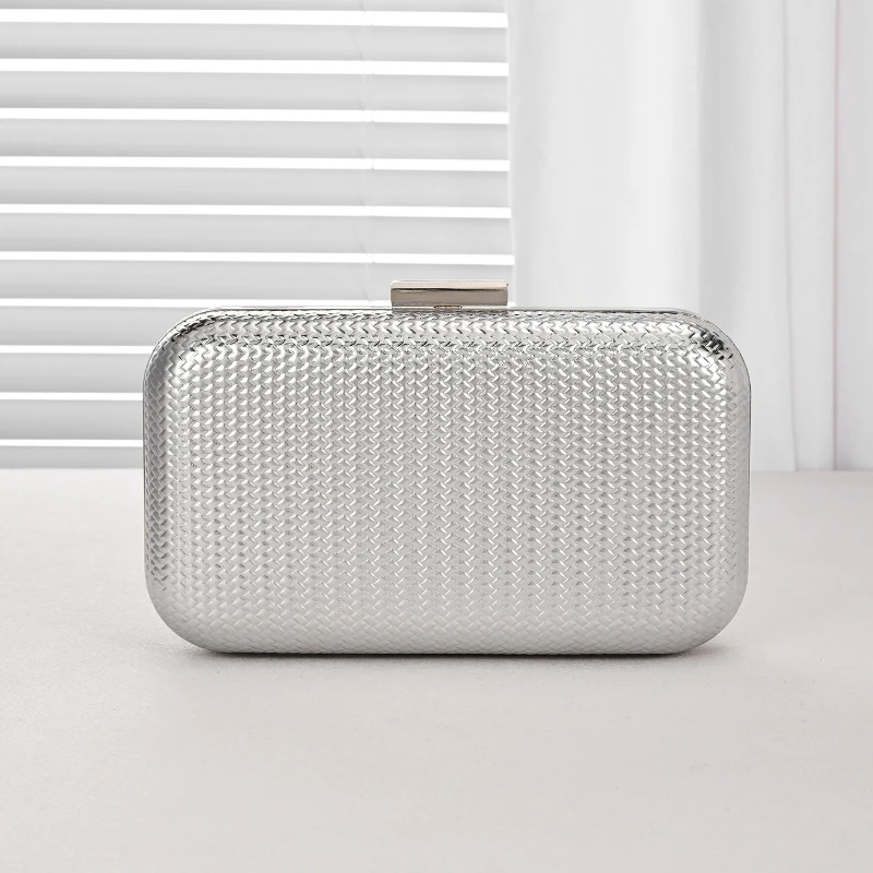 Metallic Silver Textured Hard‑Shell Evening Purse Chic Box Clutch for Gala Date Night Formal Events Clutch with Removable Chain