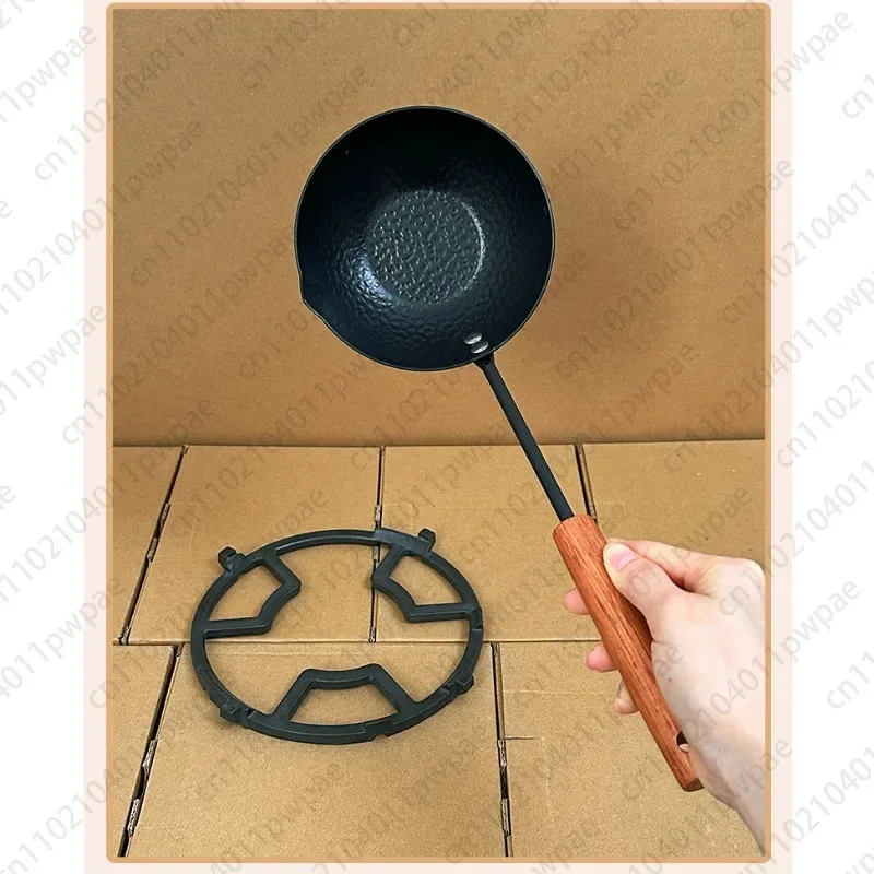 Oil-splashing Mini Oil Pan Iron Skillet Mini Deep Fryer Long-handled Spoon Handheld Egg and Dumpling Pan