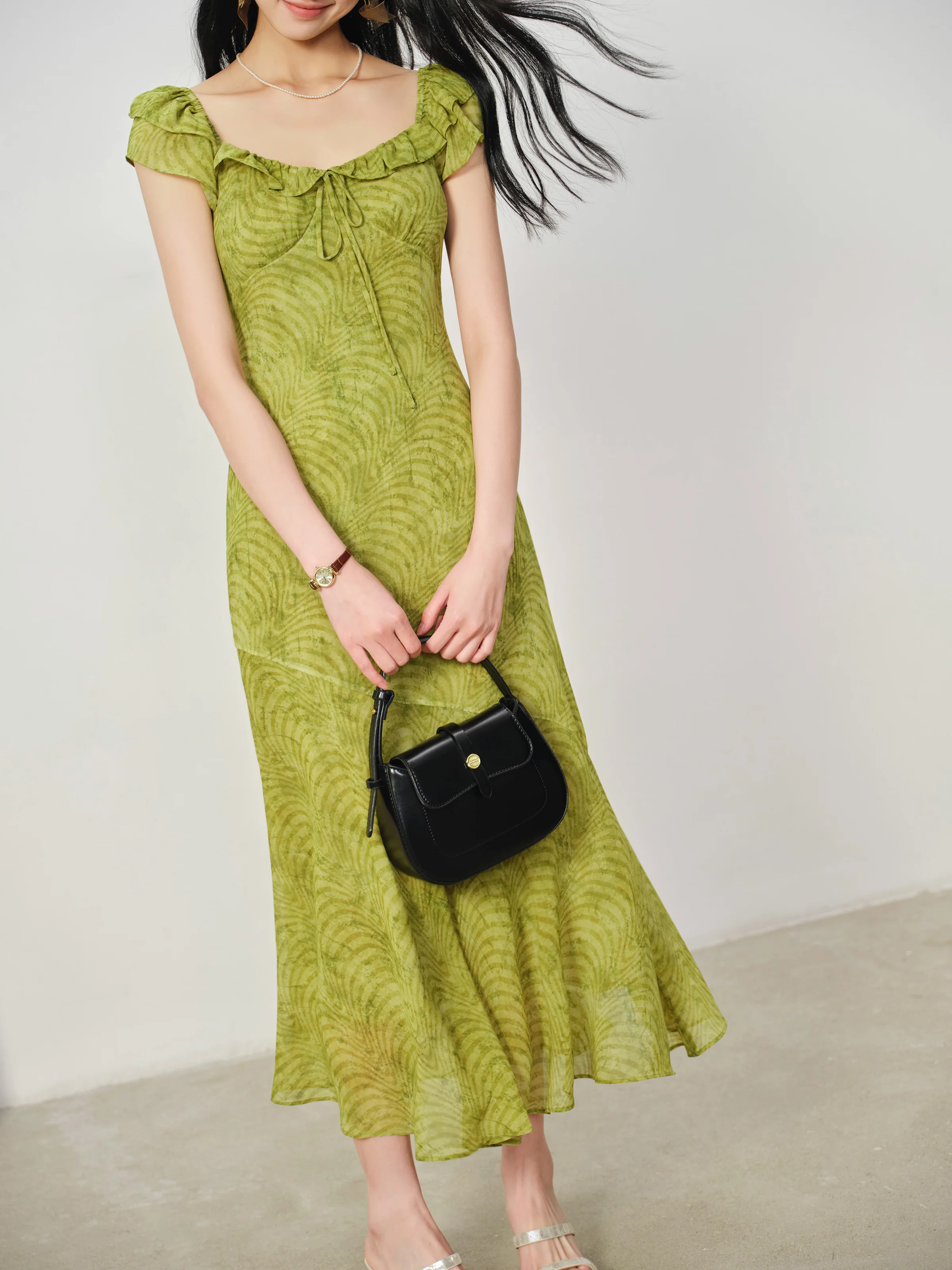 Elegant French Style Printed Chiffon Dress Women Summer Vintage Slim Maxi Dress Lightweight A-Line Slit Gown Casual Holiday Look