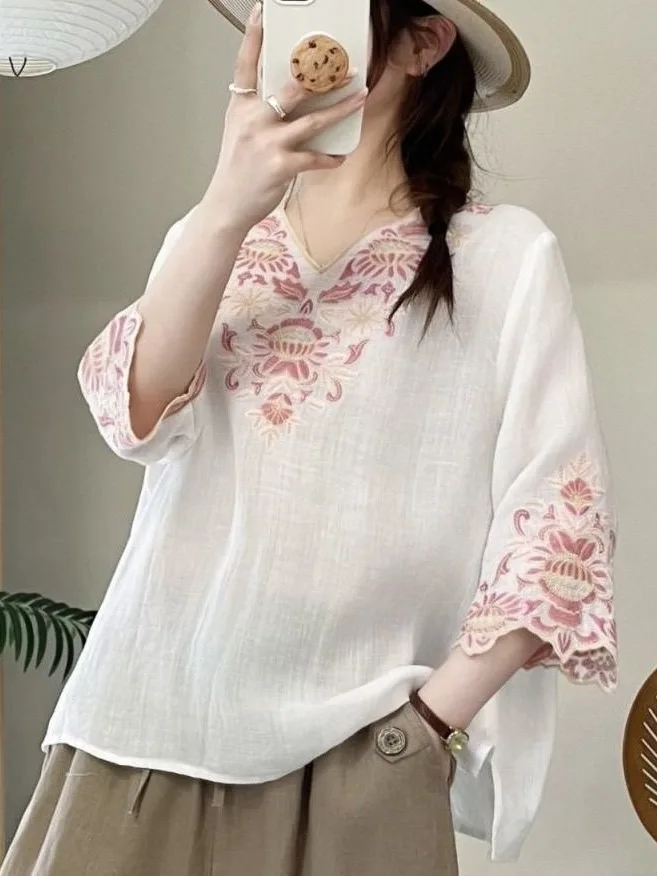 Retro Artistic Flax Embroidery V-neck Shirt Women Summer New Loose Slimming Casual Short Sleeve Top Women Comfortable Fit
