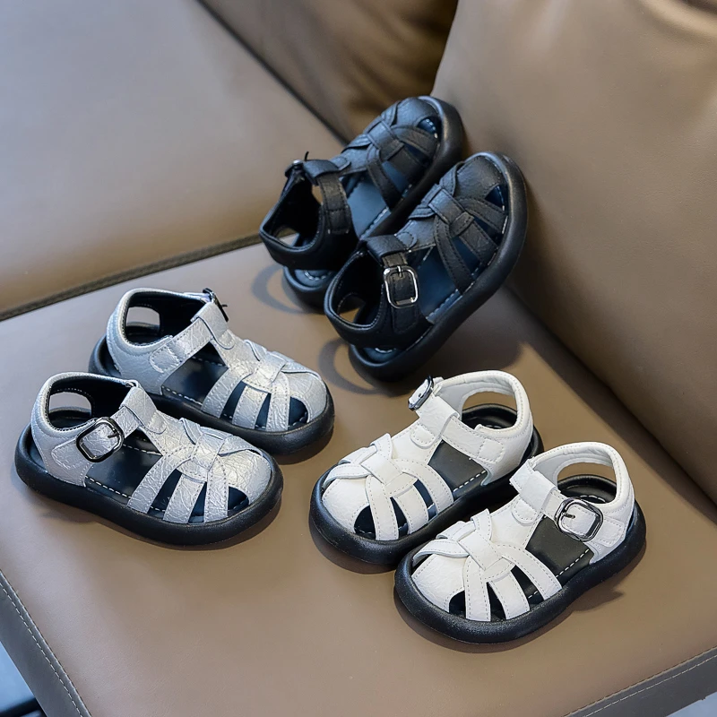 

Mumoresip Kids Casual Sandals Korean Style Versatile Boys Girls Beach Shoes Soft Sole Non-slip 2026 Summer New Children Fashion