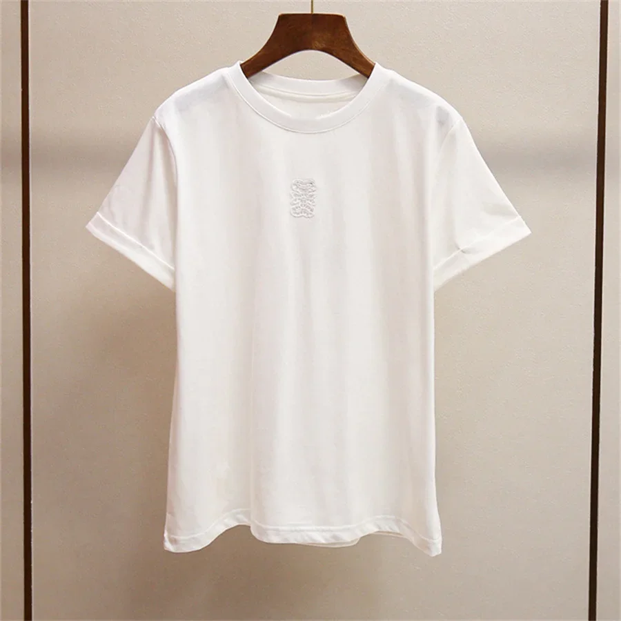 2025 Summer Women's White Knitted Top, O-Neck Short T-Shirt with Embroidered Letter Design