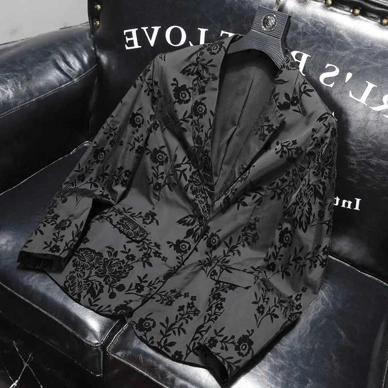 

Мужской вельветовый пиджак больших размеров в западном стиле с темным цветочным принтом, свободного кроя, повседневный, для весны и осени, с пуговицами