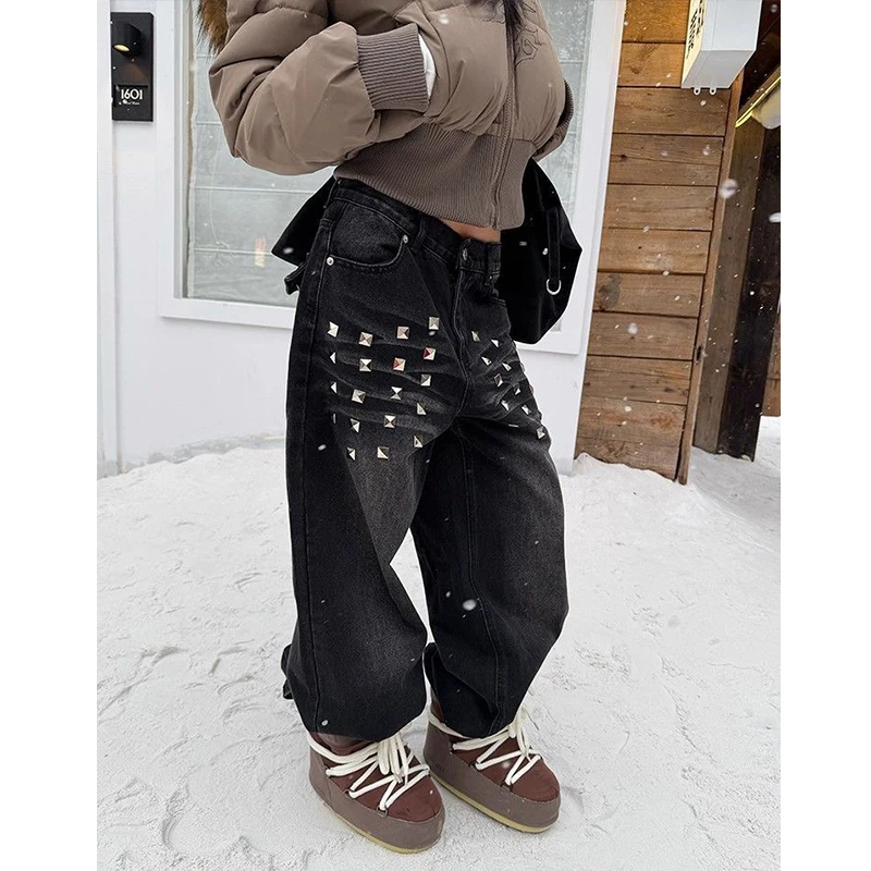 

Американские ретро-джинсы с заклепками и широкими штанинами для женщин, весна-лето 2026, новые свободные повседневные прямые брюки