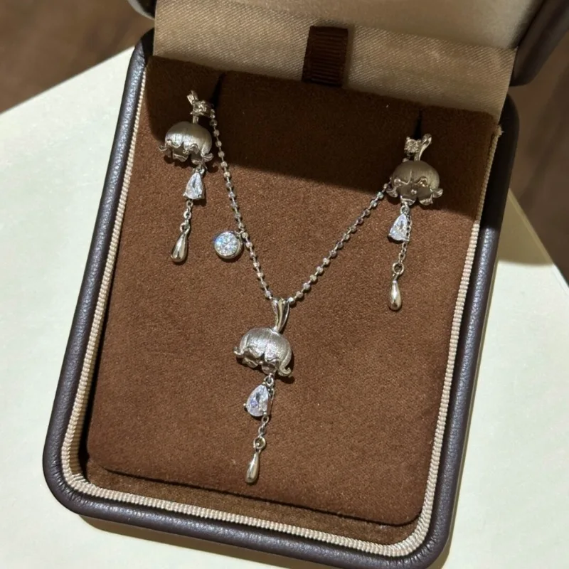 Vintage new in brushed diamond inlaid water droplet lily of the valley necklace earrings court style exquisite jewelry sets