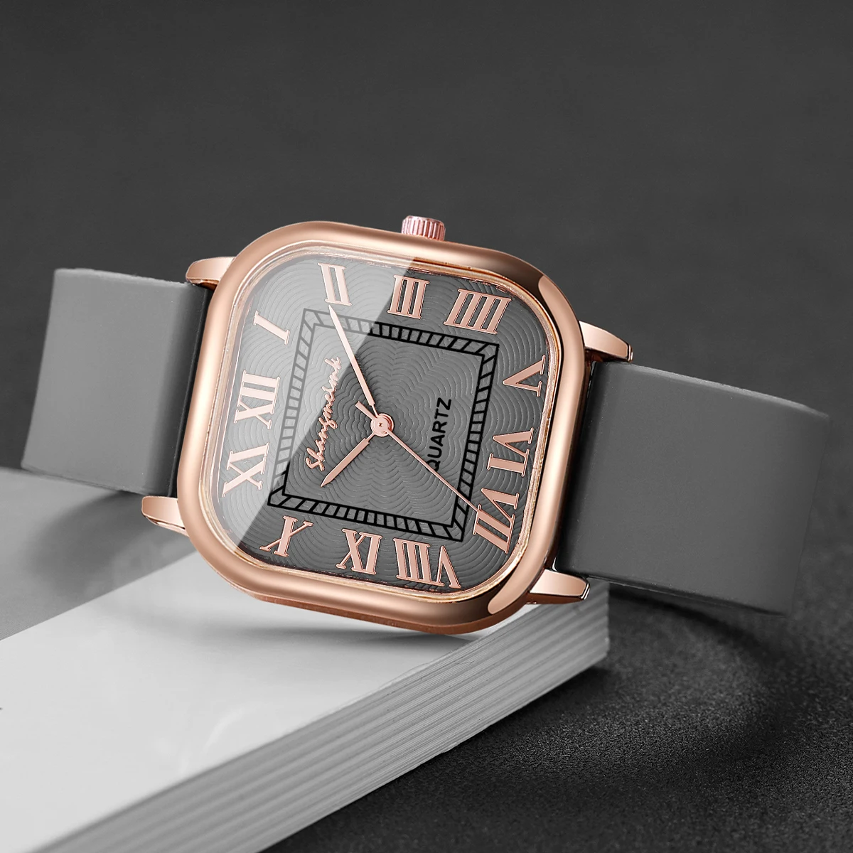 Orologi da donna al quarzo Fas - Silicone Band Women recensione e prezzo
