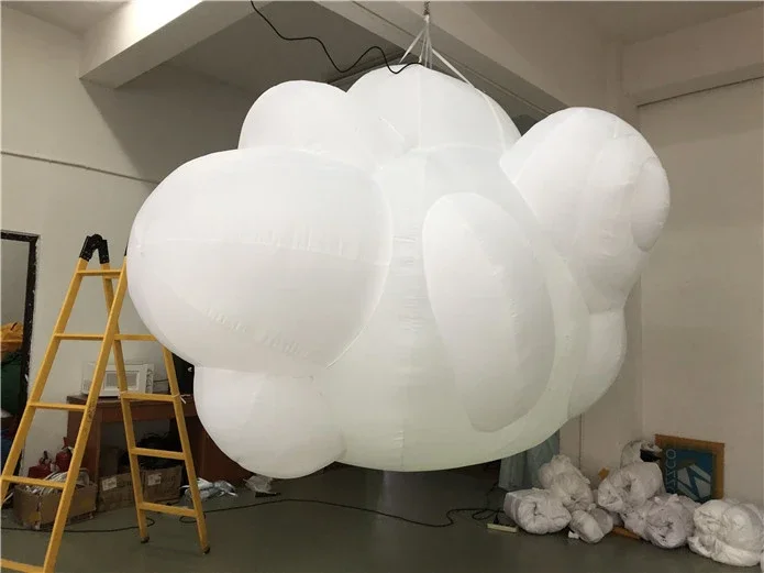 Hanging Lighted Inflatable Party Cloud Shape for Stage Decoration