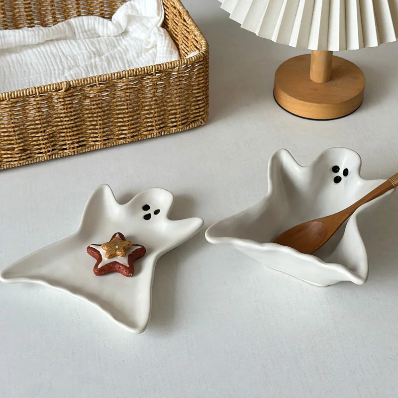 

Fengpu Home Cute Ghost Cerc Yogurt Bowl Matte Cold Di Bone Spitting Plate Creative Personali Irregular aped Plate