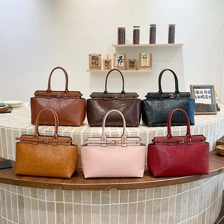 

2026 New Women's Solid Color Commuter Briefcase Bag, Versatile Retro Underarm Shoulder Bag, Fashion Office Daily Handbag