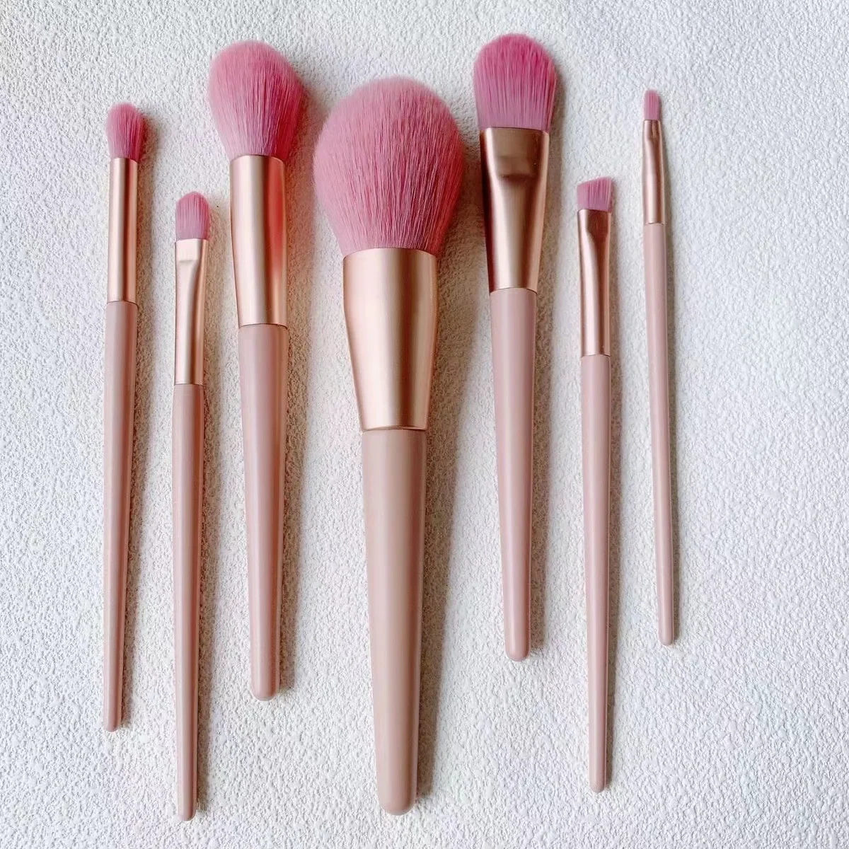 7PC Makeup Brush Nude Powder Set Soft Fluffy Makeup Brushes Set for Cosmetics Foundation Blush Powder Eyeshadow Kabuki Blending