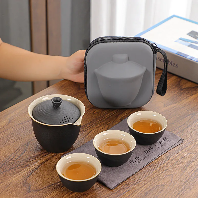 Creative Travel Tea Set Portable One-pot-three-cup Design Portable Gaiwan Outdoor Kung Fu Tea Set Office Ceramic Tea Cup Teapot