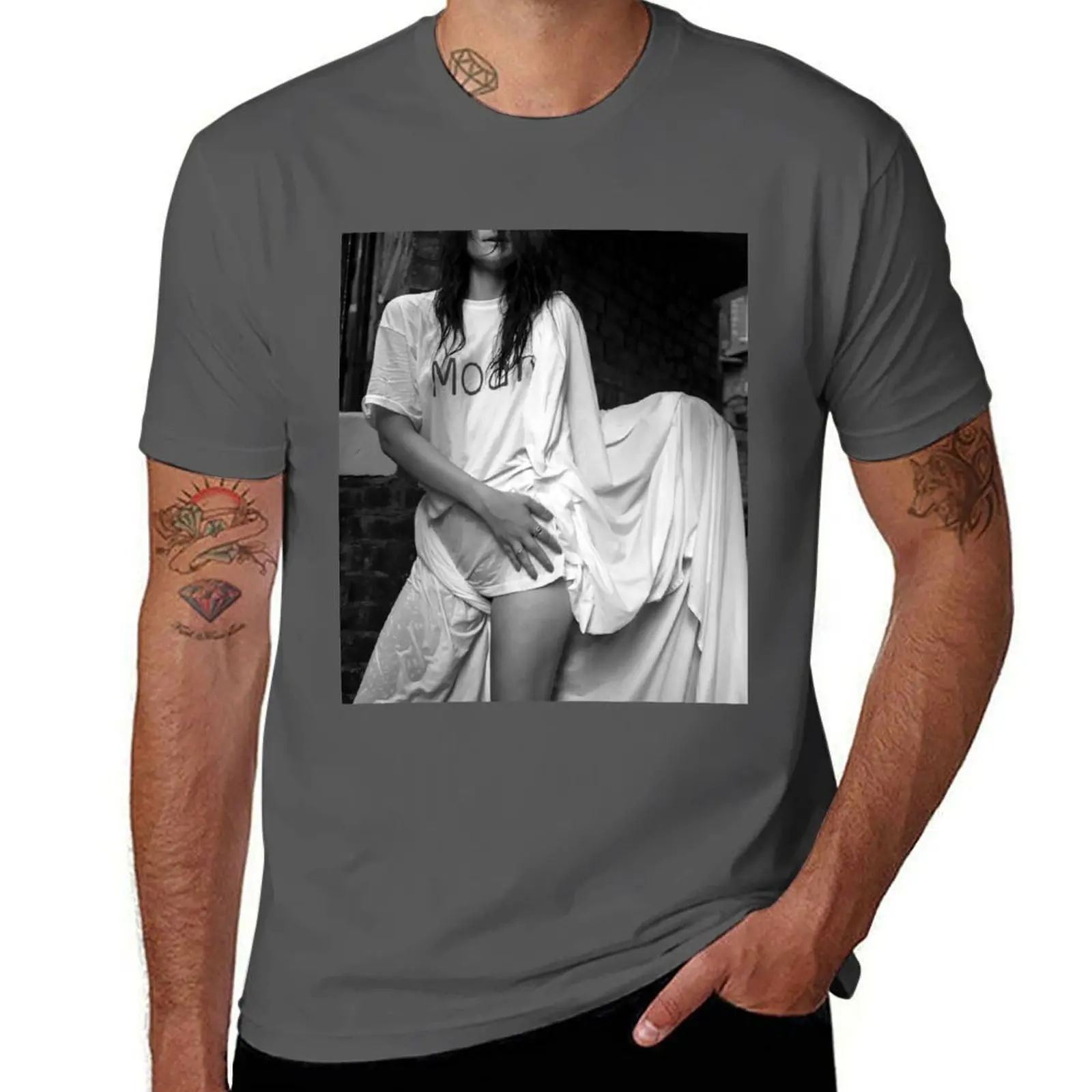 

Inc. Merch Official Photo Moan T-Shirt Basic Breathable Solid Color T-Shirt