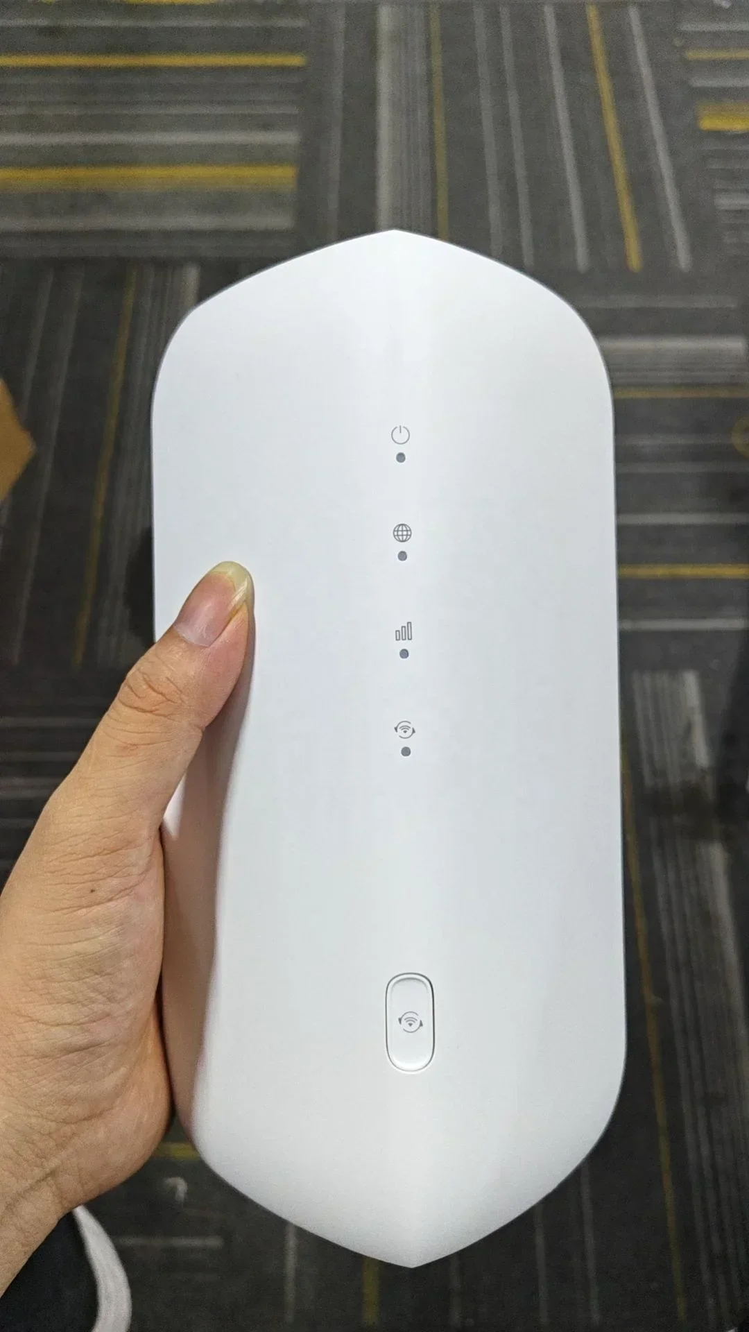 2024 NEW 5G ZYXEL NR5103EV2 5G NR Indoor Router 4.7Gbps WiFi6 4G LTE Cat19 Sim Card 5G WiFi CPE TS9 ports Unlocked