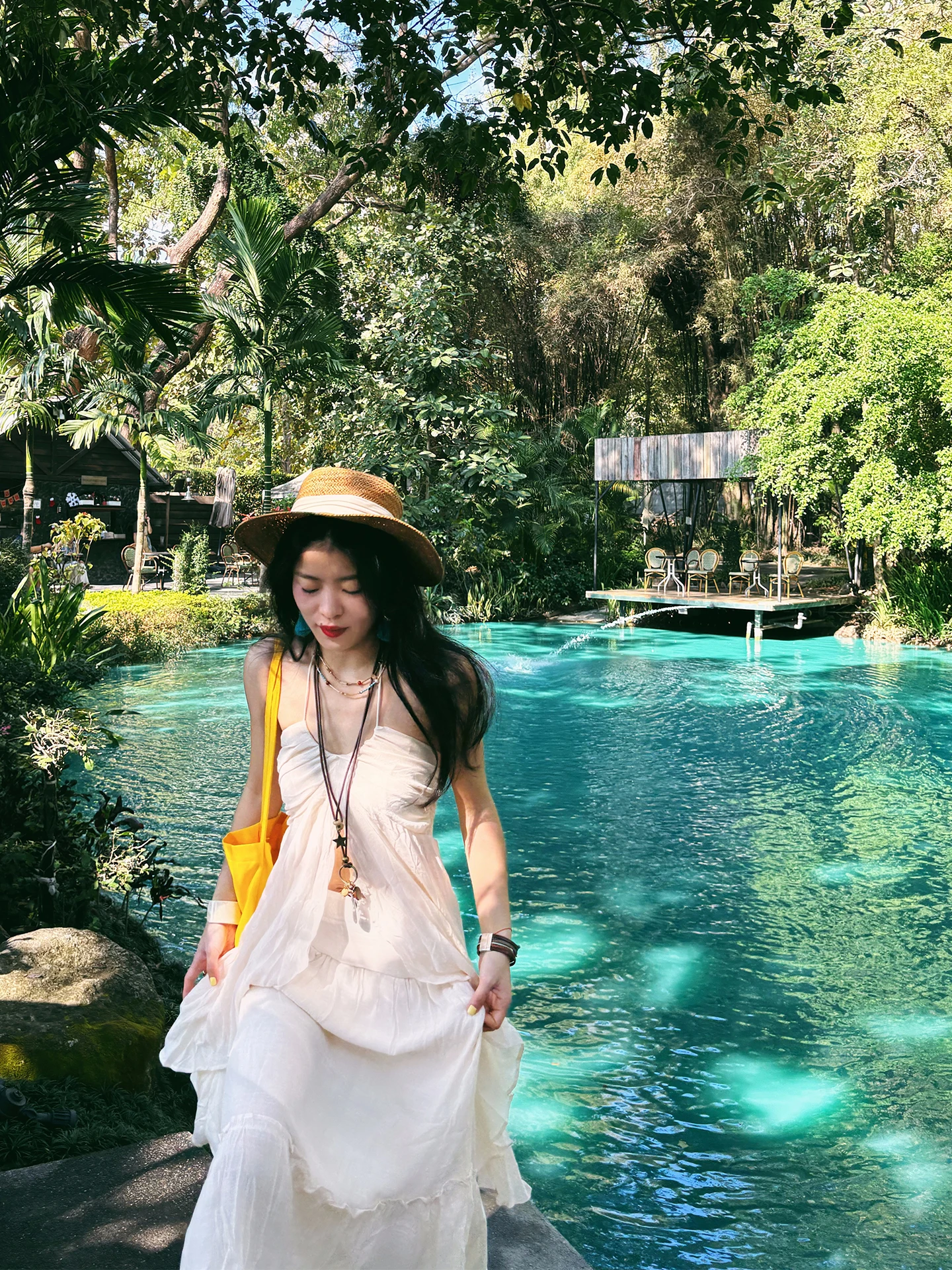 

Vacation Style White Drifting Long Skirt Top Set Lady Island Air Tie Neck Hang Neck Shirt Two Piece Set Elegant A-Line D...
