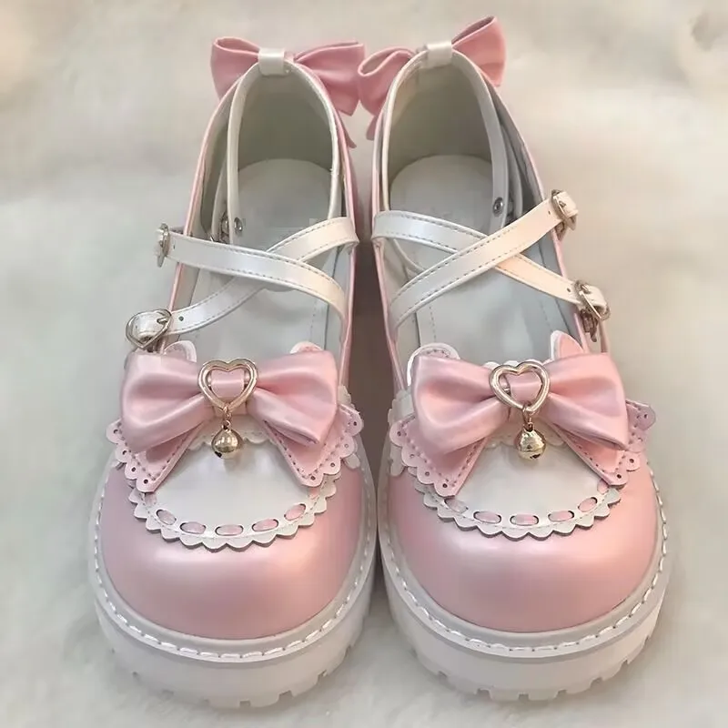 

Girls Lolita Sweet Bowknots Platform Shoes Students Cute Small Bell Heart Shaped Straps Flat Elevator Shoes Mary Janes Loafers