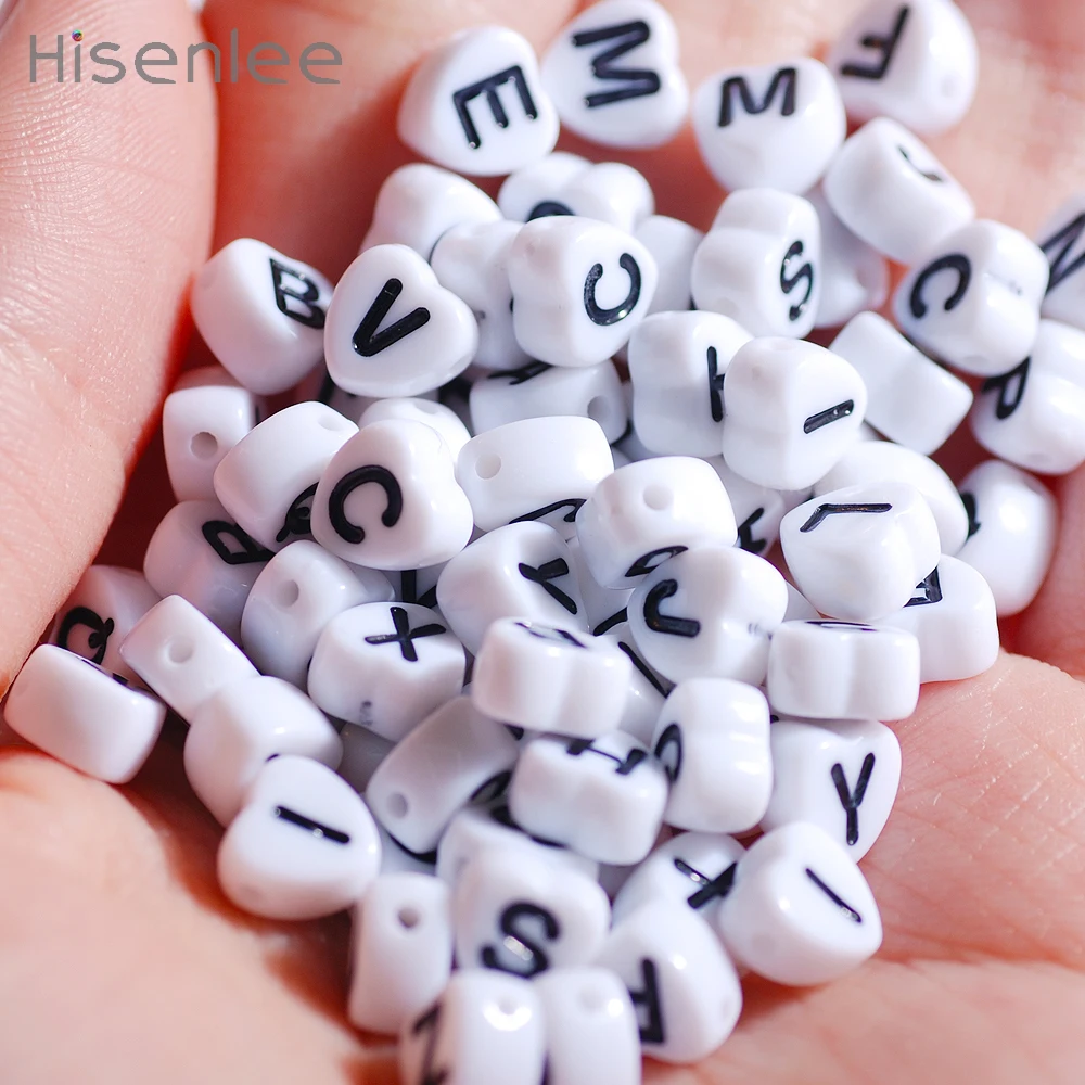 100pcs Heart Shape Acrylic White Random English Letters 4x7MM Spaced Beads Loose Bead Ornament DIY Bracelet & Toy