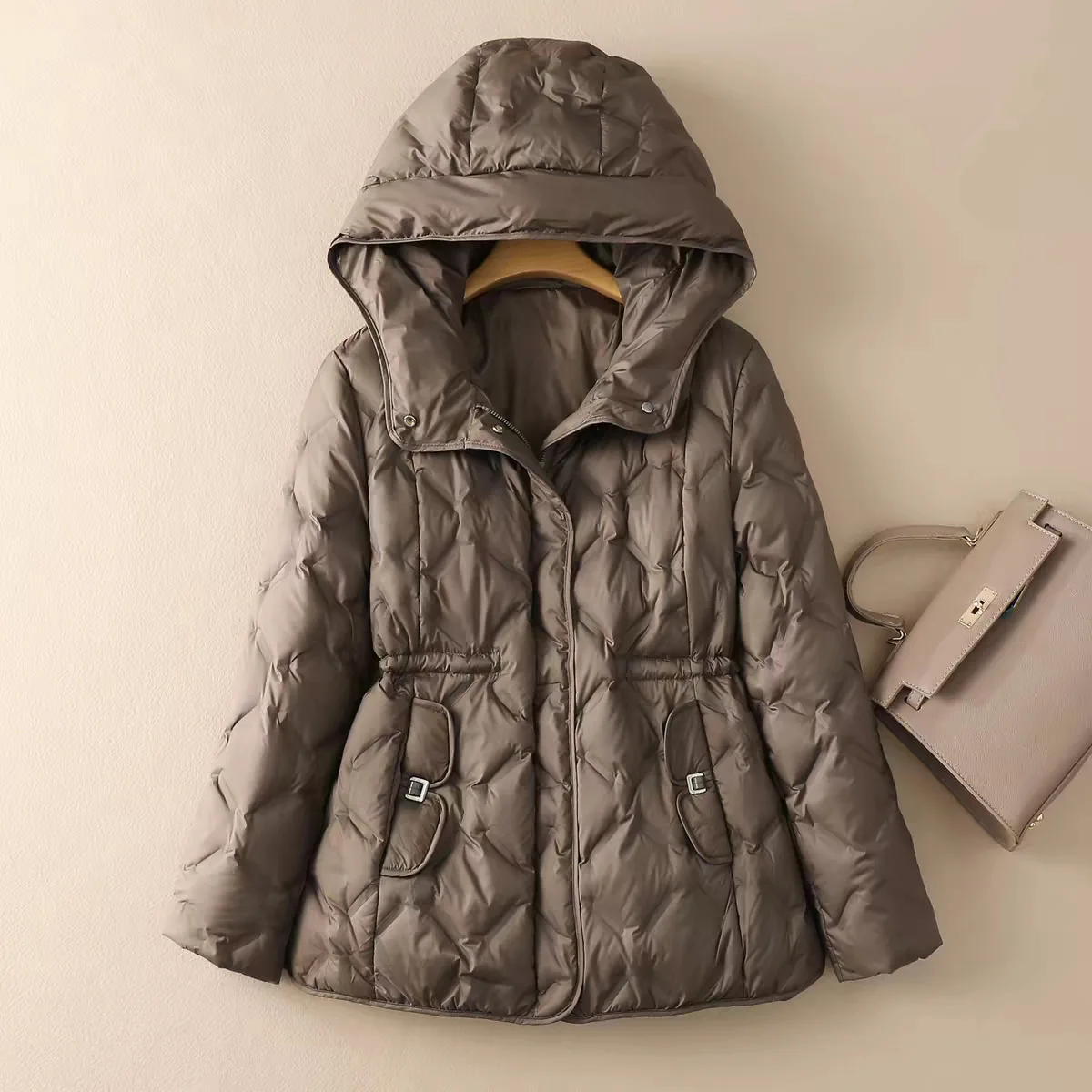 Winter White Duck Down Waist Drawstring Outwears Women High Quality Loose Hooded Down Jacket Female Thick Zipper Parker Jacket