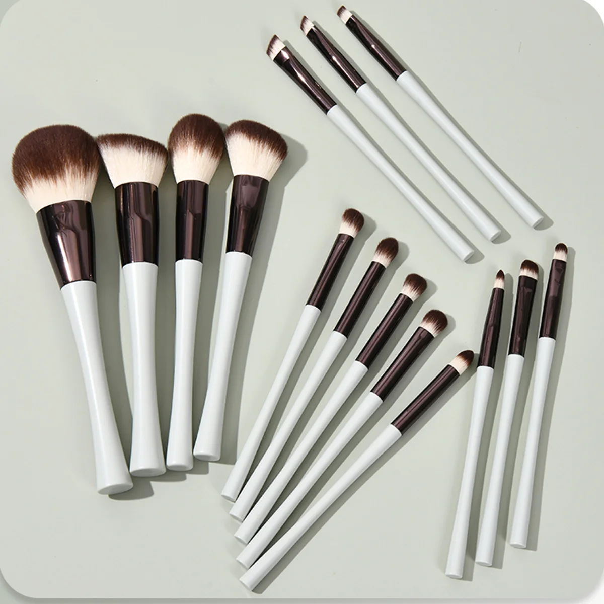 แปรงแต่งหน้า 15 ชิ้น, แปรงรองพื้นสังเคราะห์คุณภาพสูง, ชุดแปรงแต่งหน้าขั้นสูง, อุปกรณ์แต่งหน้ามืออาชีพ