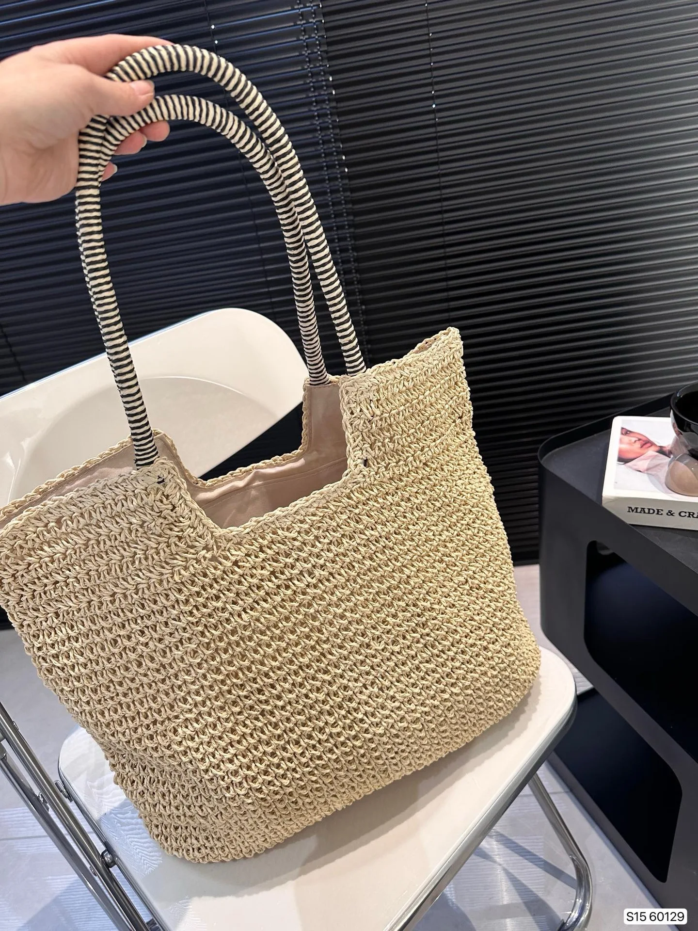 

YS 2024 New Minimalist Shoulder Straw Beach Woven Underarm Large Capacity Tote Bag, Stylish