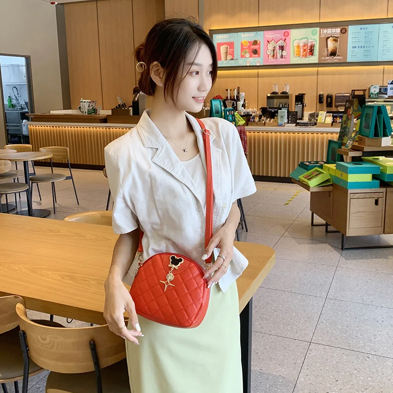 MINISO Ladies  Small Round Bag New 2023 Messenger Bag Round Cake Bag Fashion Mickey Pendant Simple One Shoulder Messenger Bag