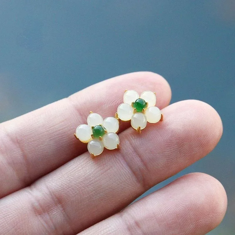 Fashion Ethnic Chinese Style Hotan White Jade Flower Silver 925 Needle Gold Plated Stud Earrings for Women Party Girlfriend Gift