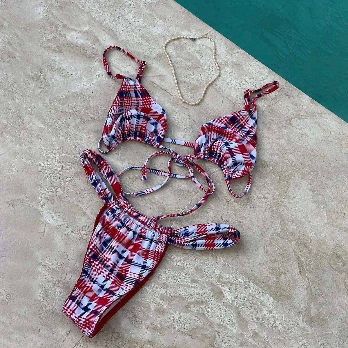 Traje de Baño Retro Sexy 2025, Monokini de Una Pieza con Push-Up y Efecto Reductor para Mujer, con Parches y Almohadillas
