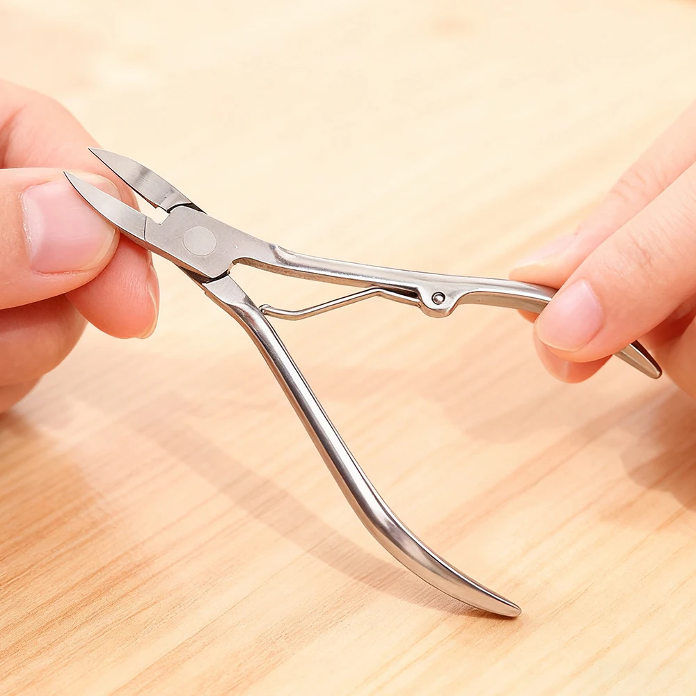 

Premium Heavy-Duty Cuticle Nipper - Sharp Stainless Steel Nail Clippers for Professional Cuticle Removal Hangnail Trimming