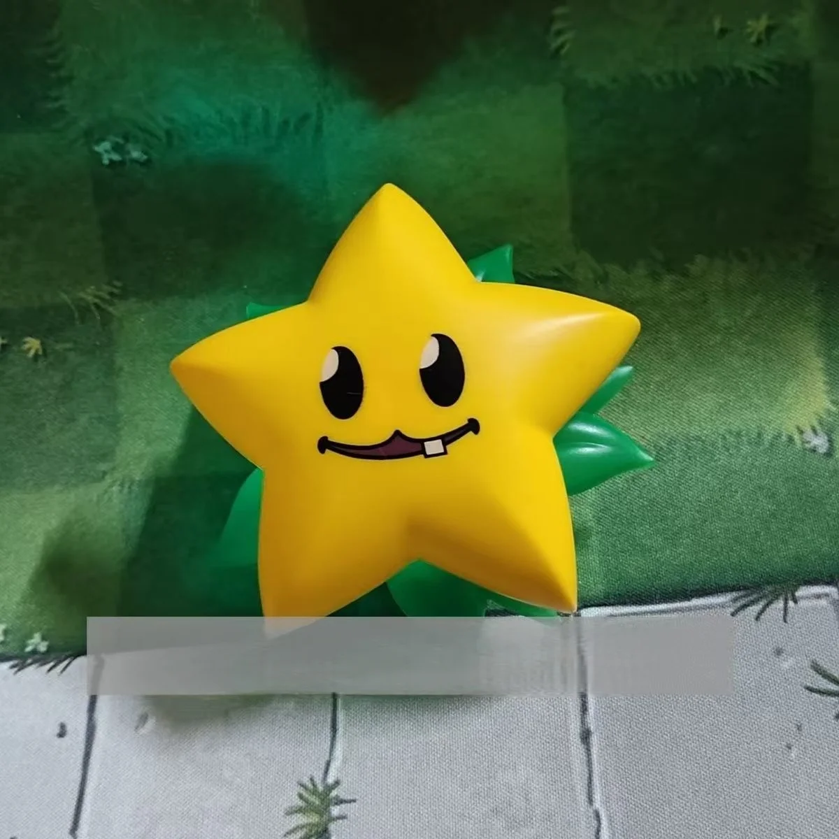 

Starfruit "Plants vs. Zombies 2" - Action genre - Lighting and sound effects - Toy for children - Suitable for children's use