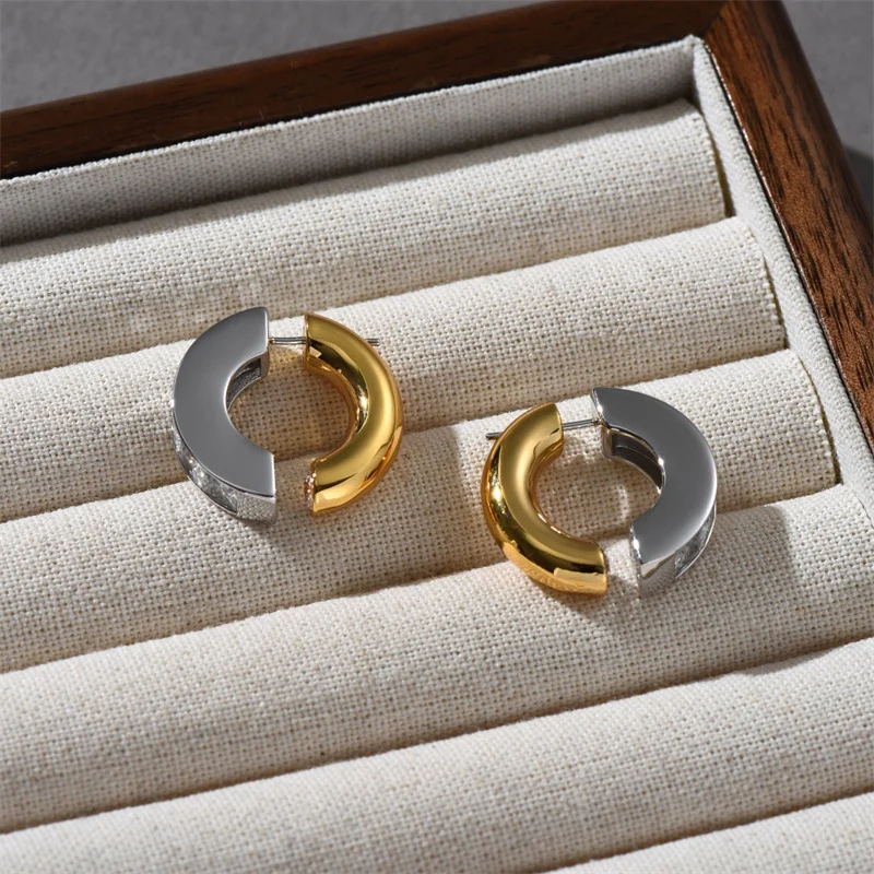 Simple Fashion All-match Two-color Splicing Inlaid zircon earrings for Women OL Light Luxury Daily Wear Jewelry Accessorie