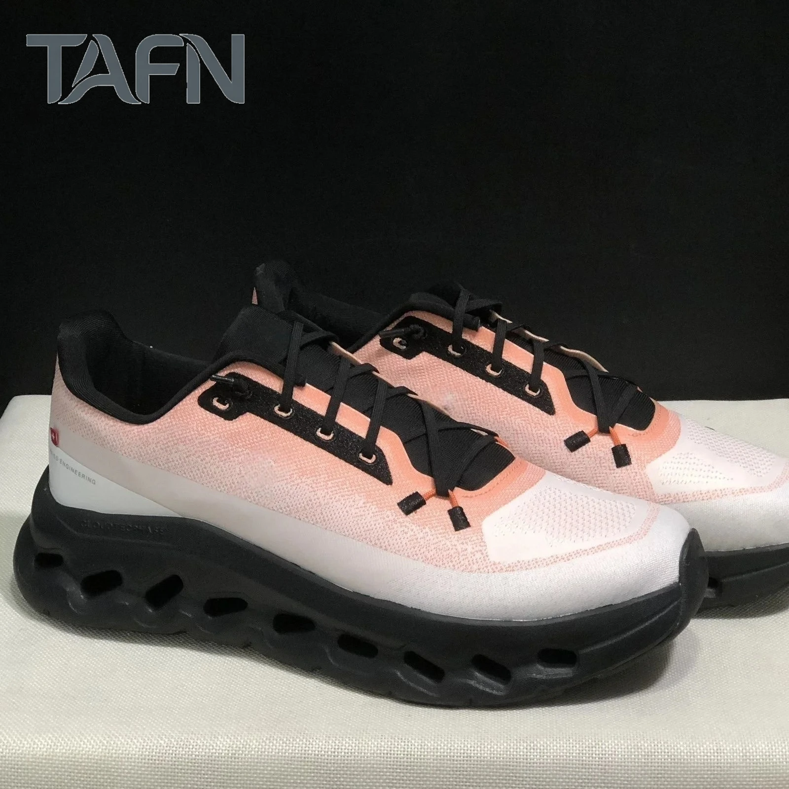 Lichte sportschoenen voor heren en dames, ademende sneakers met dempende zool - afbeelding 1