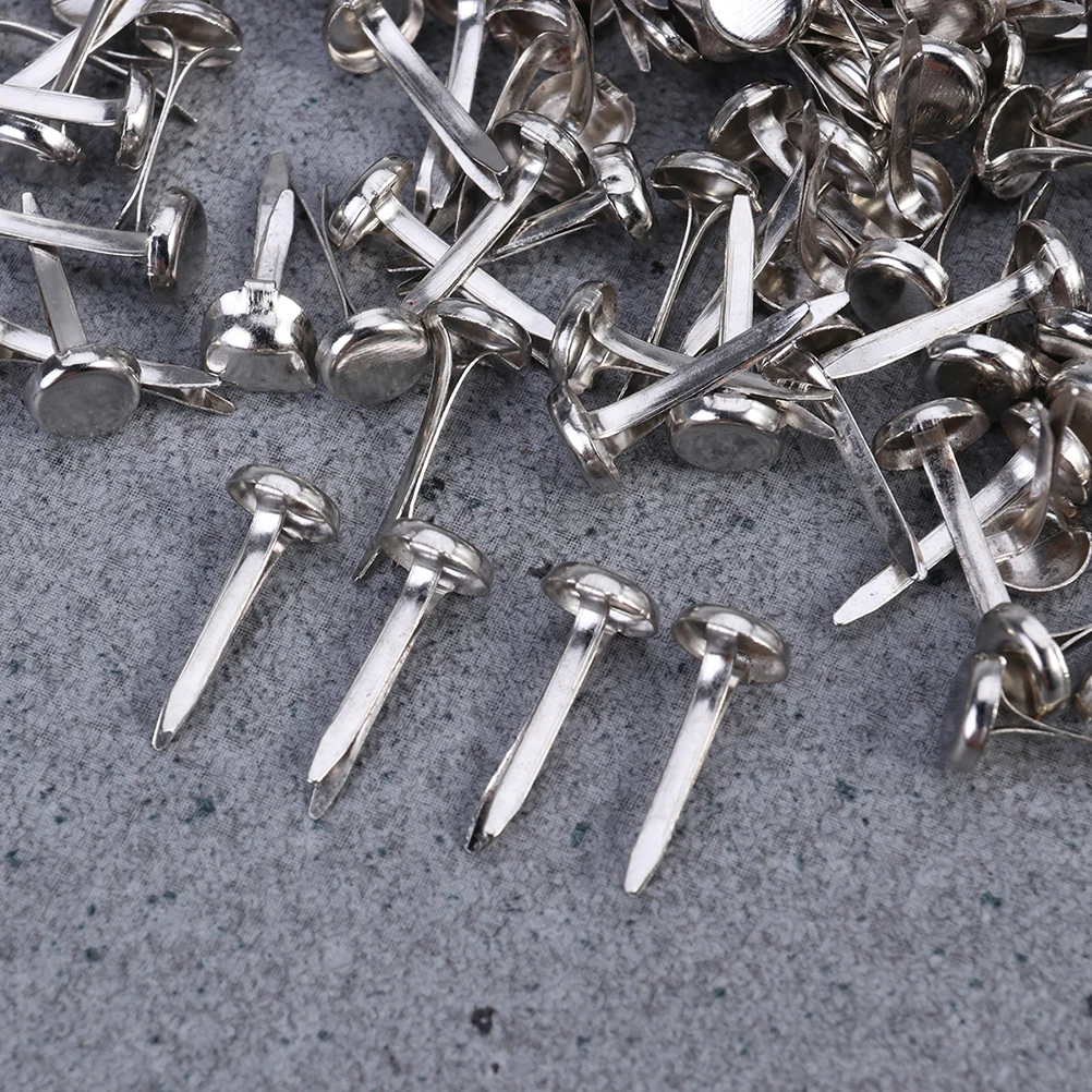 

200pcs Electroplated Two-leg Nails Rust-proof Round Head Metal Fasteners for Crafts Scrapbooking Office Supplies